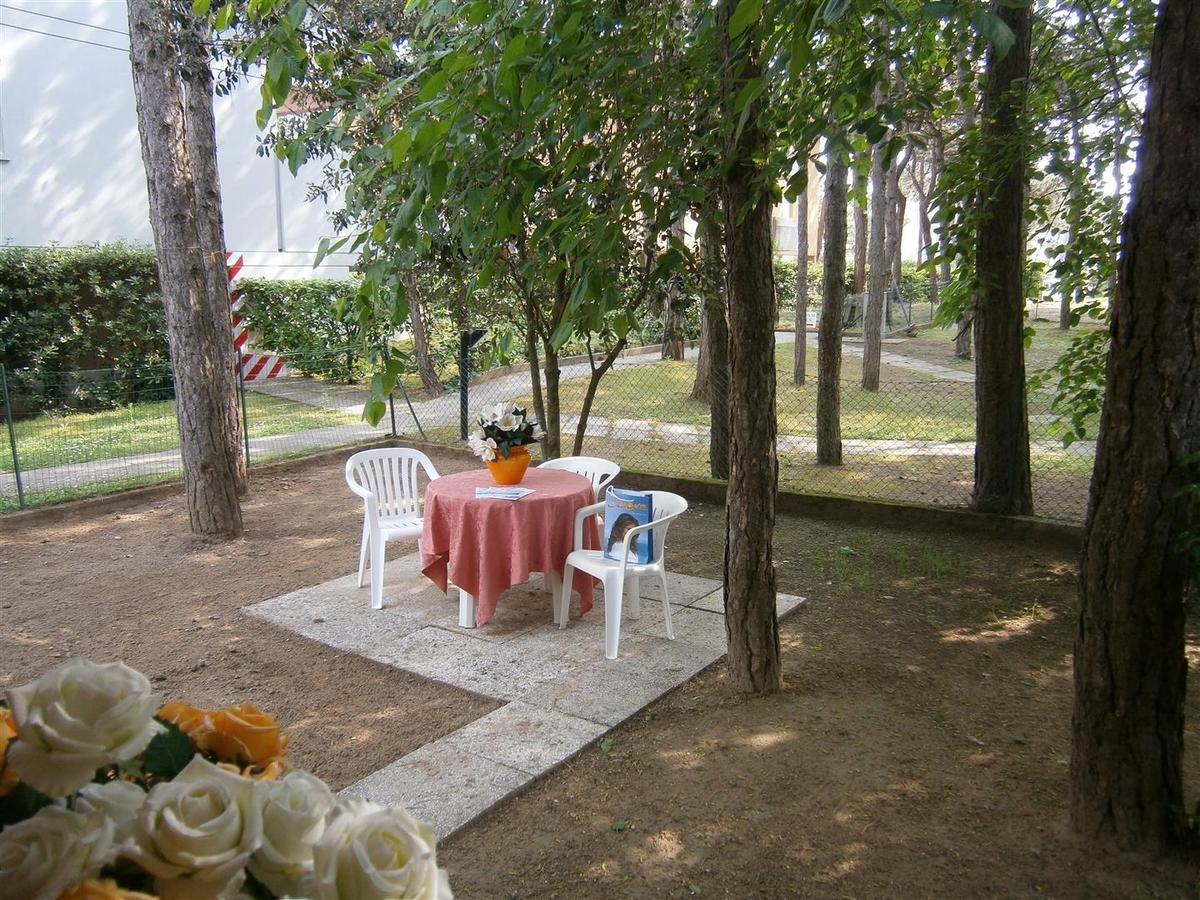 Elia Appartement Bibione Buitenkant foto